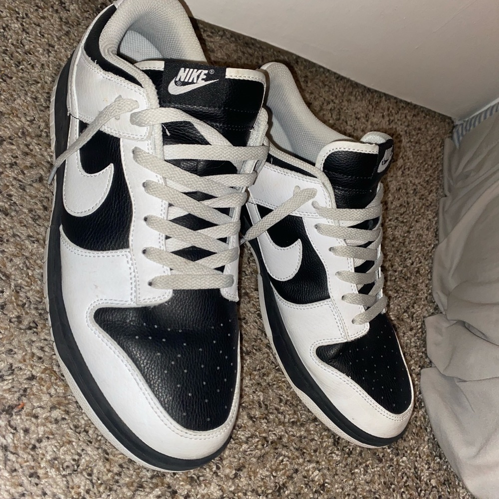 Nike low dunk reverse panda men’s 13